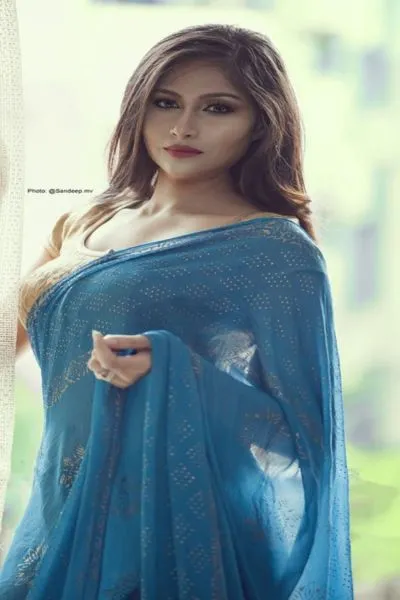 Gurgaon Call Girl